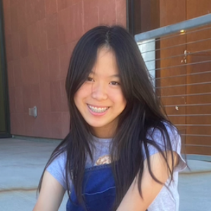 Profile photo of Hayley Foo